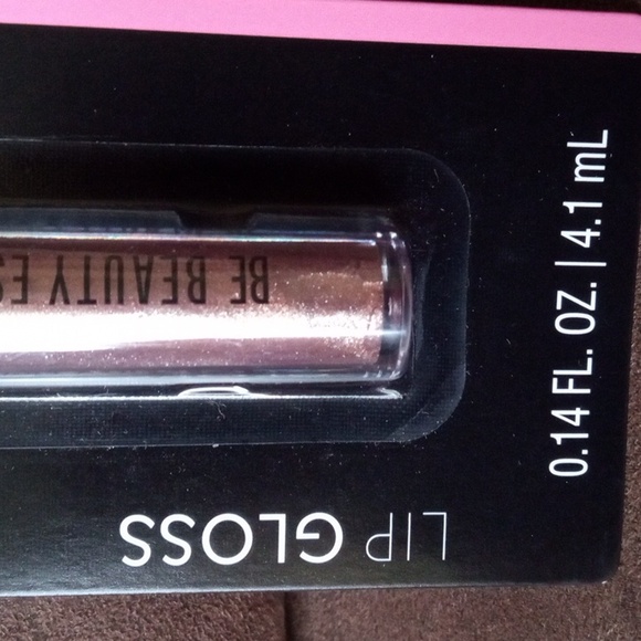 Brand New BE BEAUTY ESSENTIALS Lip Gloss - Picture 4 of 7